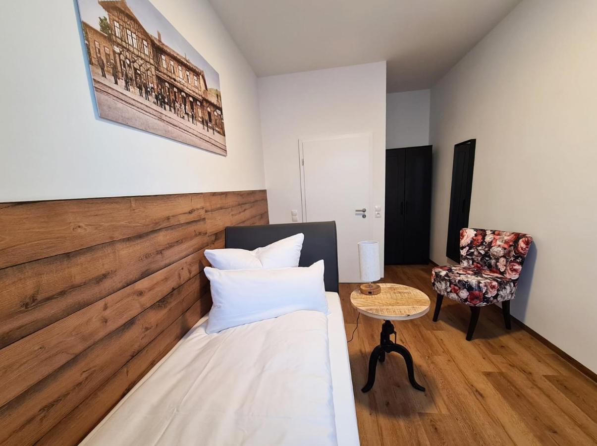 Hotel Gleis 3Viertel Jena Esterno foto